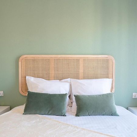 Bonito Apartamento Equipado, Cerca De La Playa Empuriabrava Luaran gambar