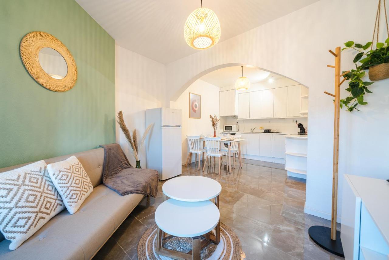 Bonito Apartamento Equipado, Cerca De La Playa Empuriabrava Luaran gambar